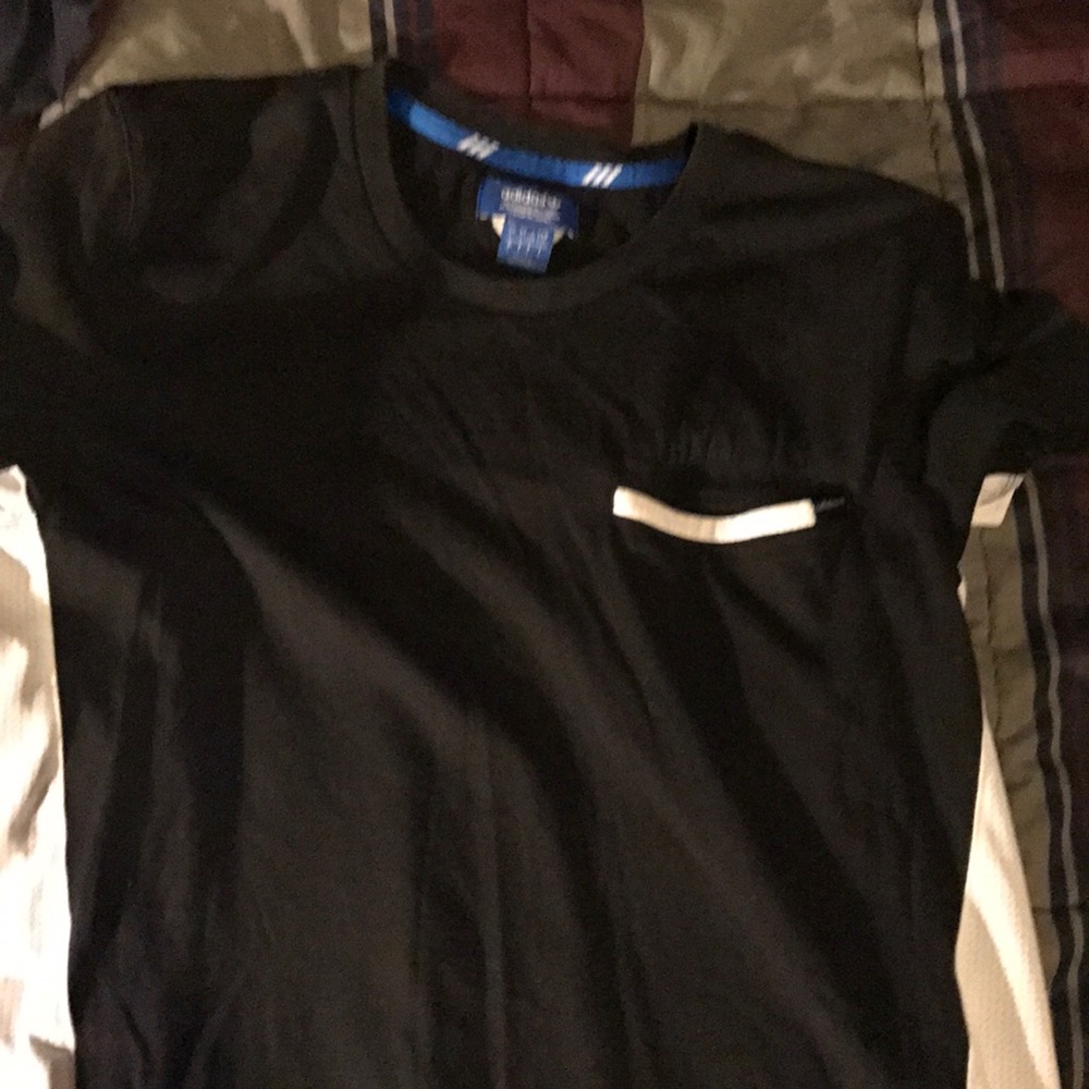 Adidas long t pocket t
